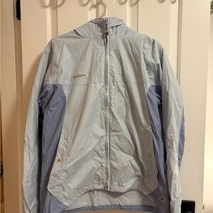 Columbia Men's Two-Tone Blue Windbreaker